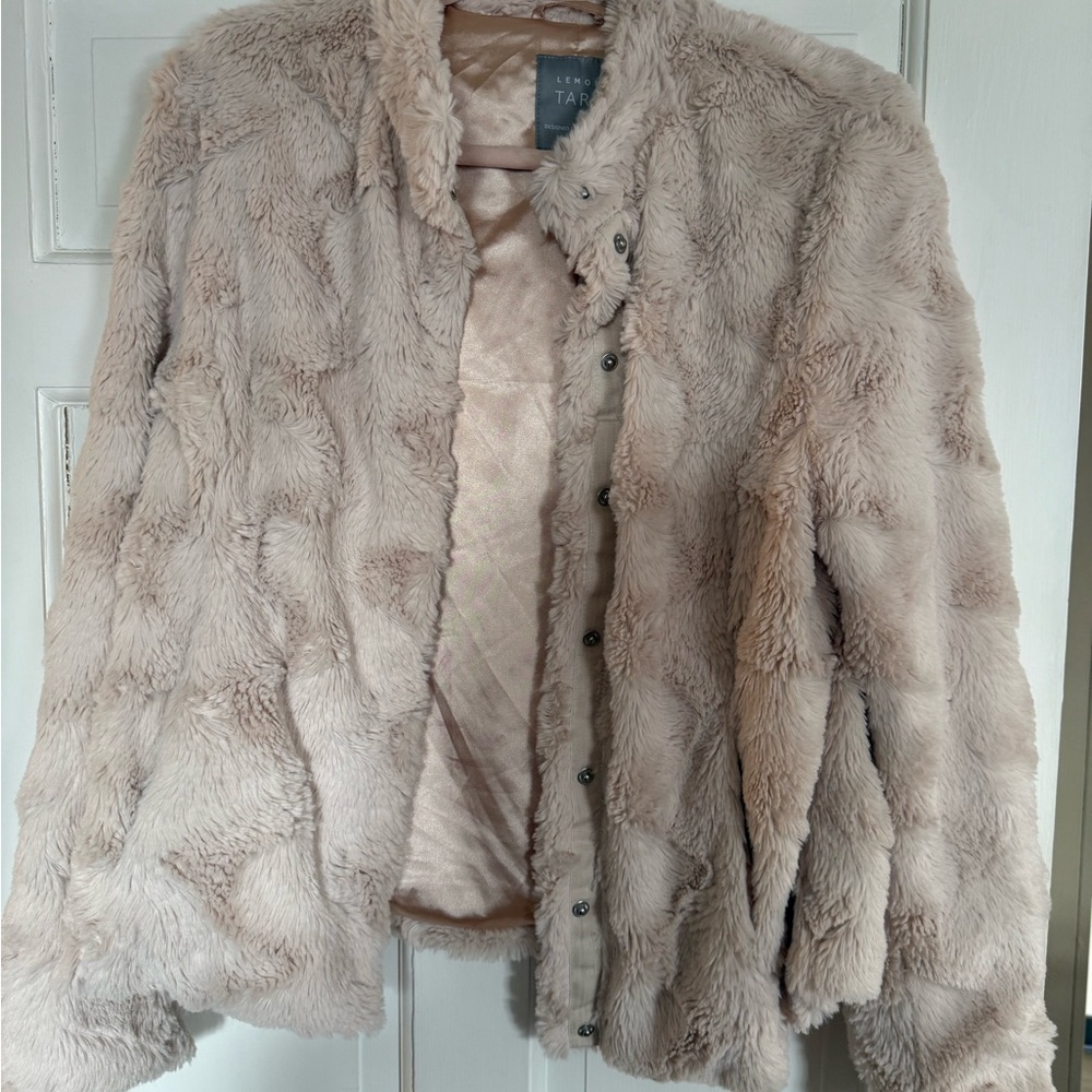 Lemon Tart Soft Fur Jacket in Cream